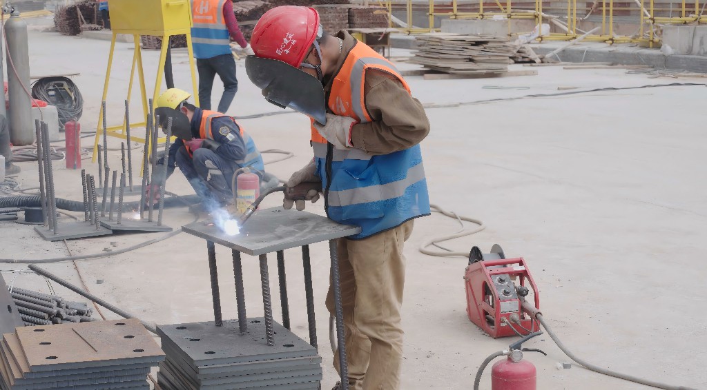 “心系職工 情暖五一，致敬最美勞動(dòng)者” ——集團(tuán)開(kāi)展“五一”國(guó)際勞動(dòng)節(jié)送溫暖活動(dòng)(圖15)